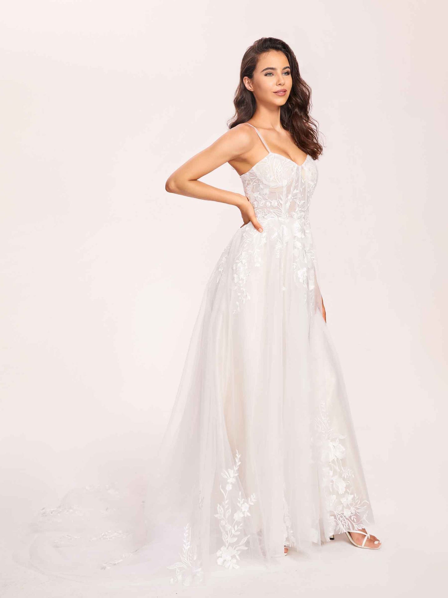 Sexy Corset Top Spaghetti Straps Appliques A-line Floor Length Wedding Dress