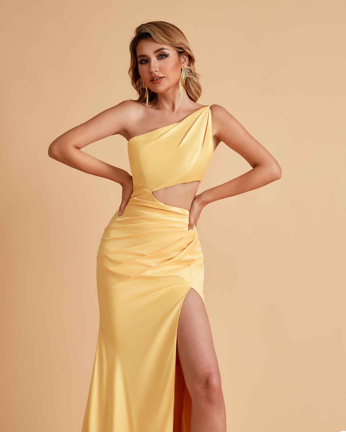 Sexy One-Shoulder Waist Cutout With High Split Floor-Length Bridesmaid Dresses