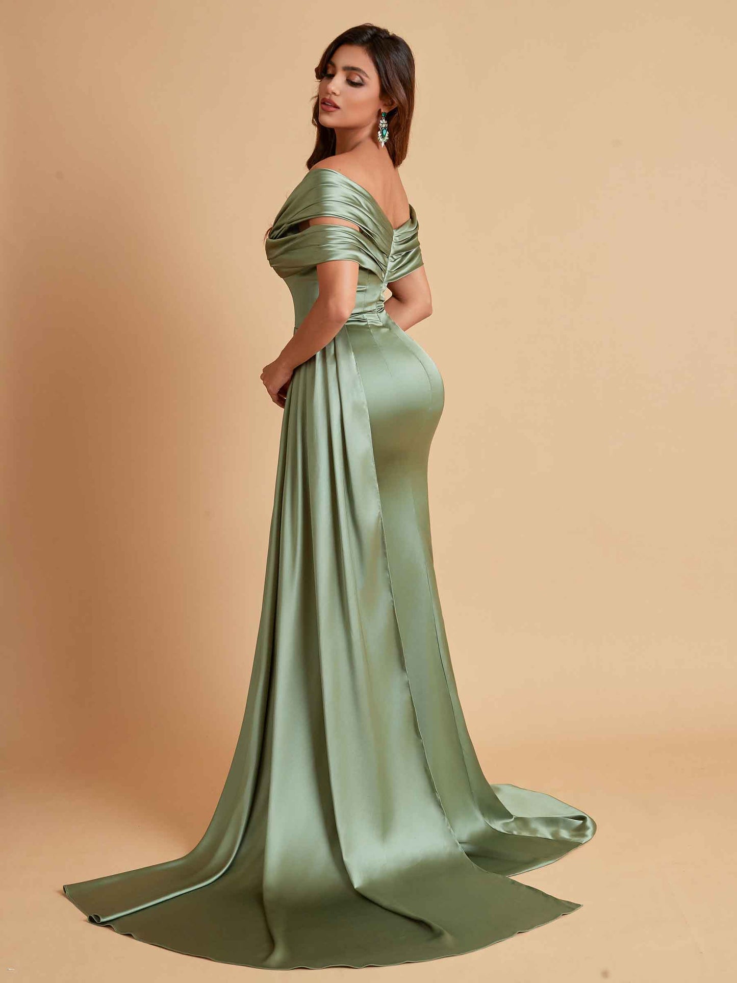 Elegant Soft Satin V-neck Off-the-Shoulder Side-Slit Mermaid Bridesmaid Dresses