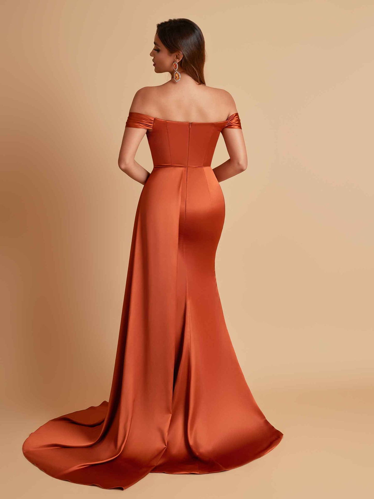 Gorgeous Soft Satin V-neck Off-the-Shoulder Side-Slit Mermaid Bridesmaid Dresses