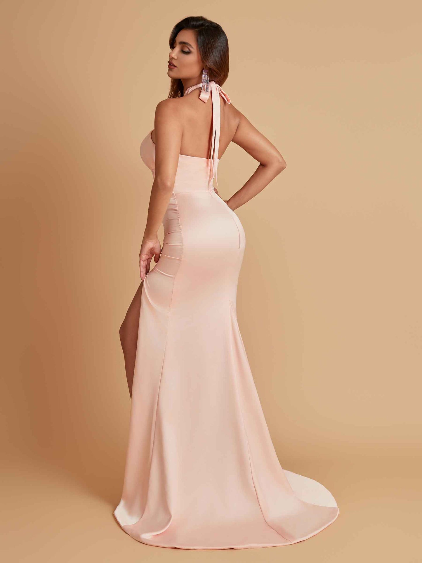 Elegant Soft Satin Mermaid Halter Side Slit Floor-Length Bridesmaid Dresses Online
