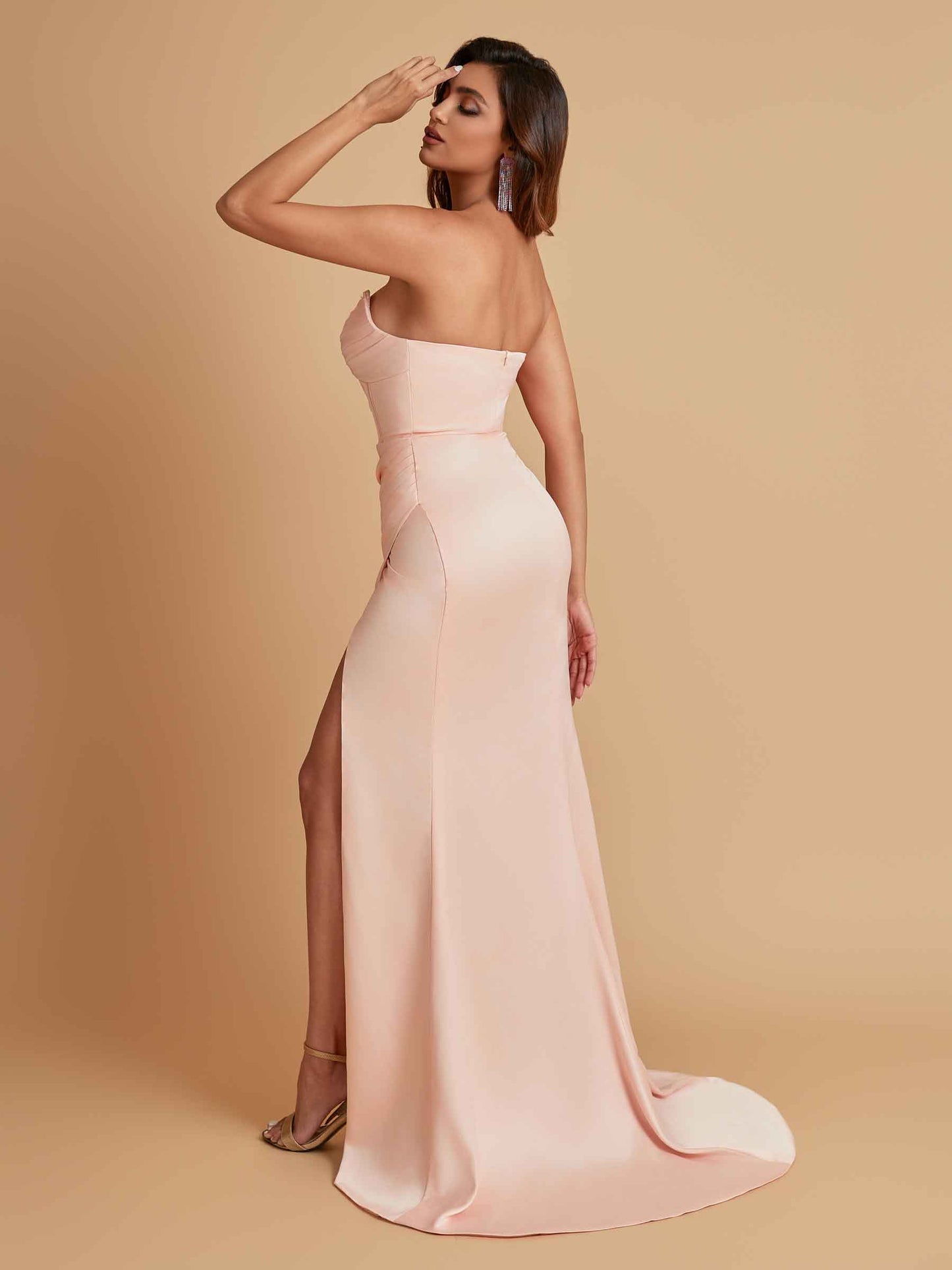 Elegant Soft Satin Mermaid V-neck Side Slit Floor-Length Bridesmaid Dresses Online