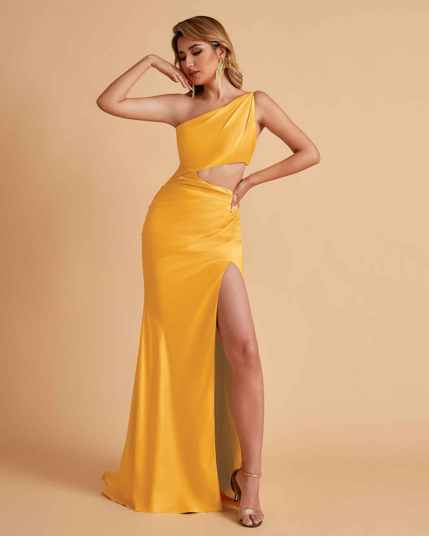 Sexy One-Shoulder Waist Cutout With High Split Floor-Length Bridesmaid Dresses