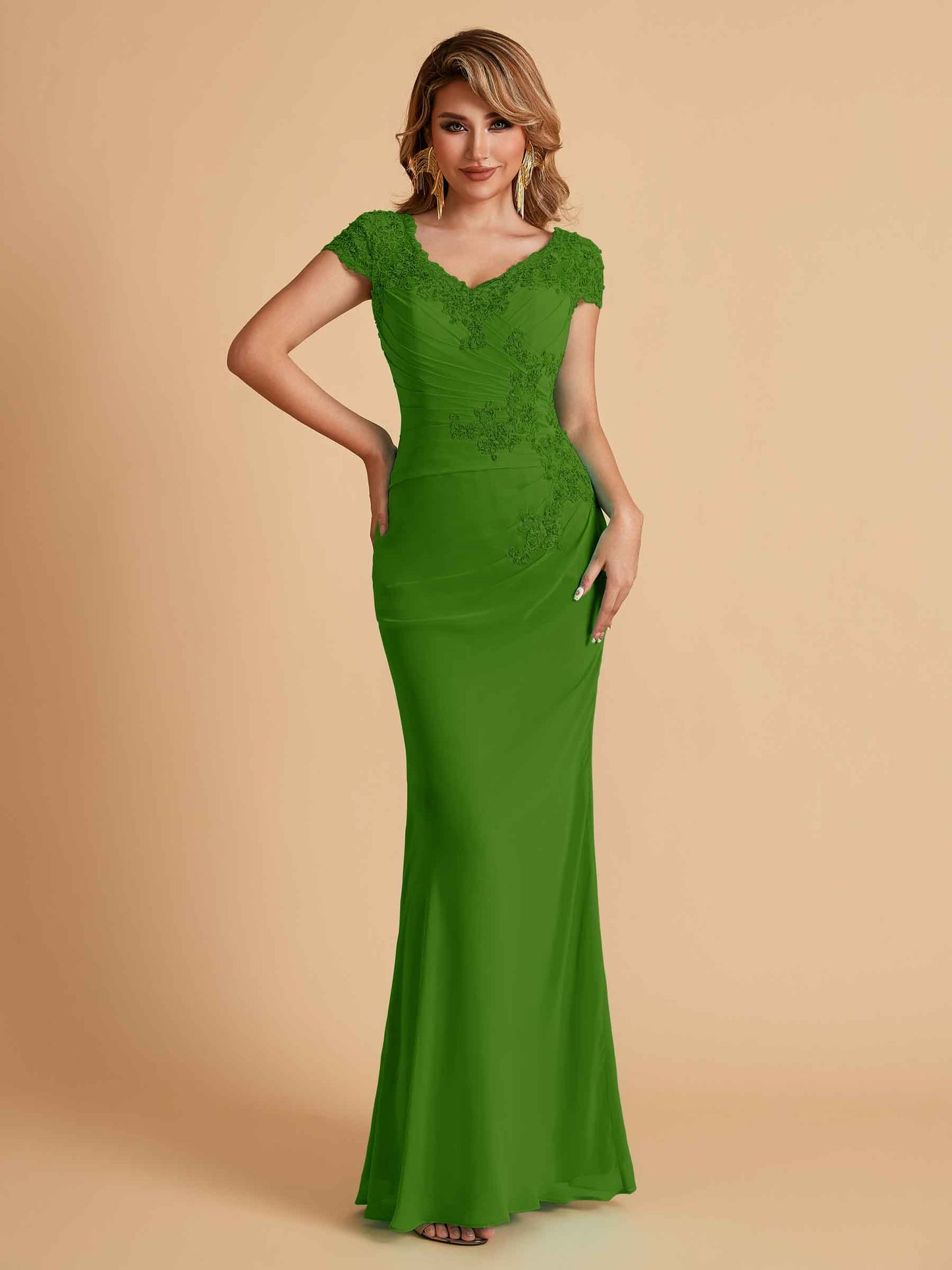 Elegant Mermaid Chiffon Cap Sleeves V-Neck Mother of the Brides Dresses Online