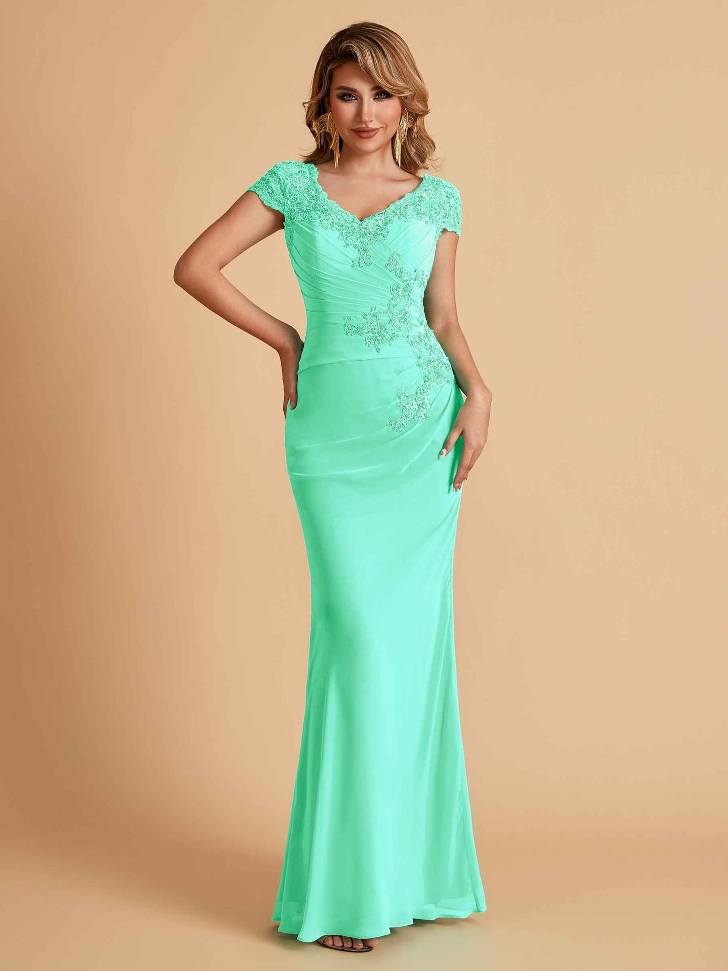 Elegant Mermaid Chiffon Cap Sleeves V-Neck Mother of the Brides Dresses Online