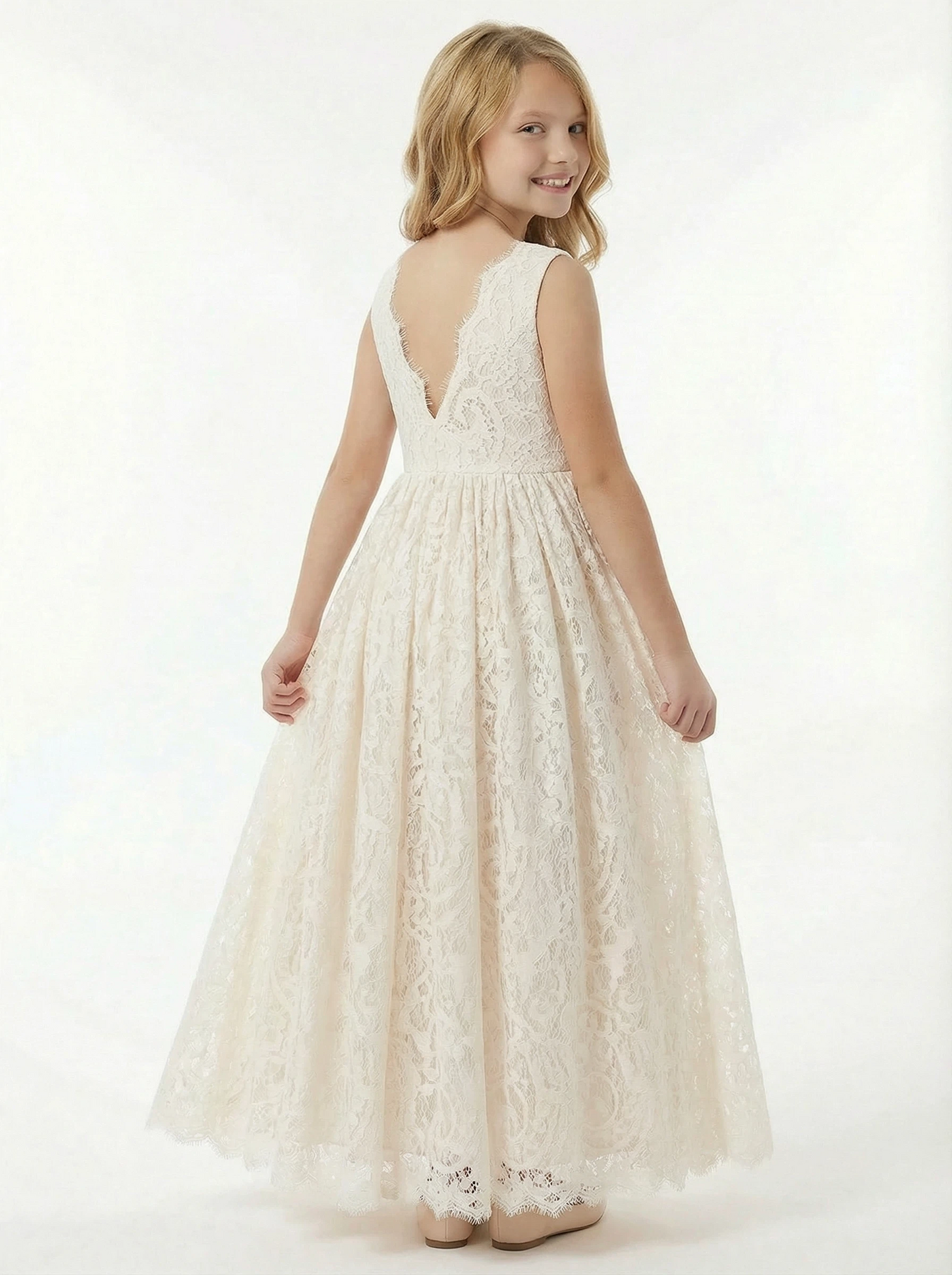 Elegant Lace Flower Girl Dress with Sleeveless Bodice and Flowing A-Line Skirt