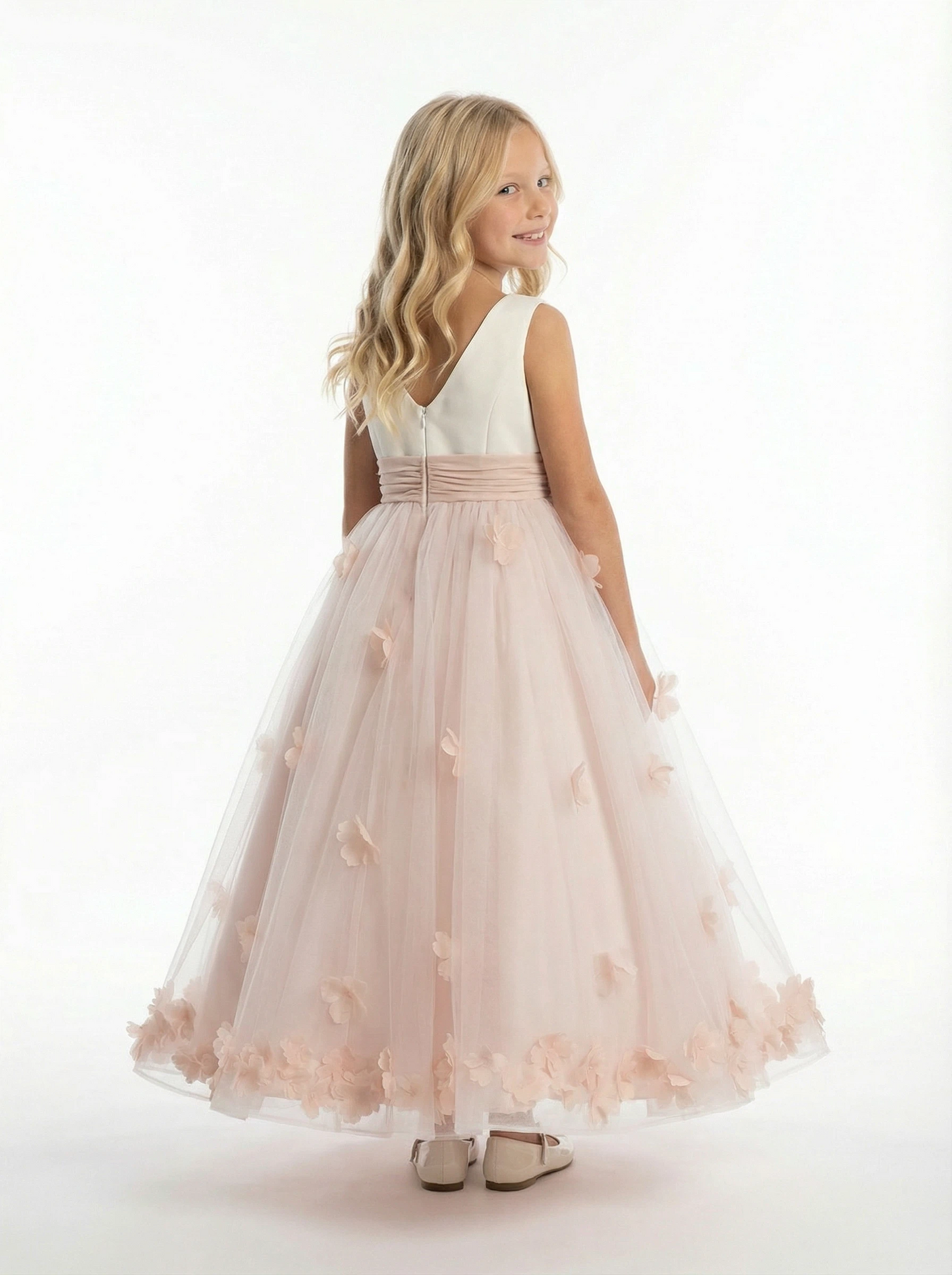 Sleeveless Flower Girl Dress A-Line Floor-Length Tulle Gown with 3D Floral Applique & Ruched Waist for Weddings & Formal Events