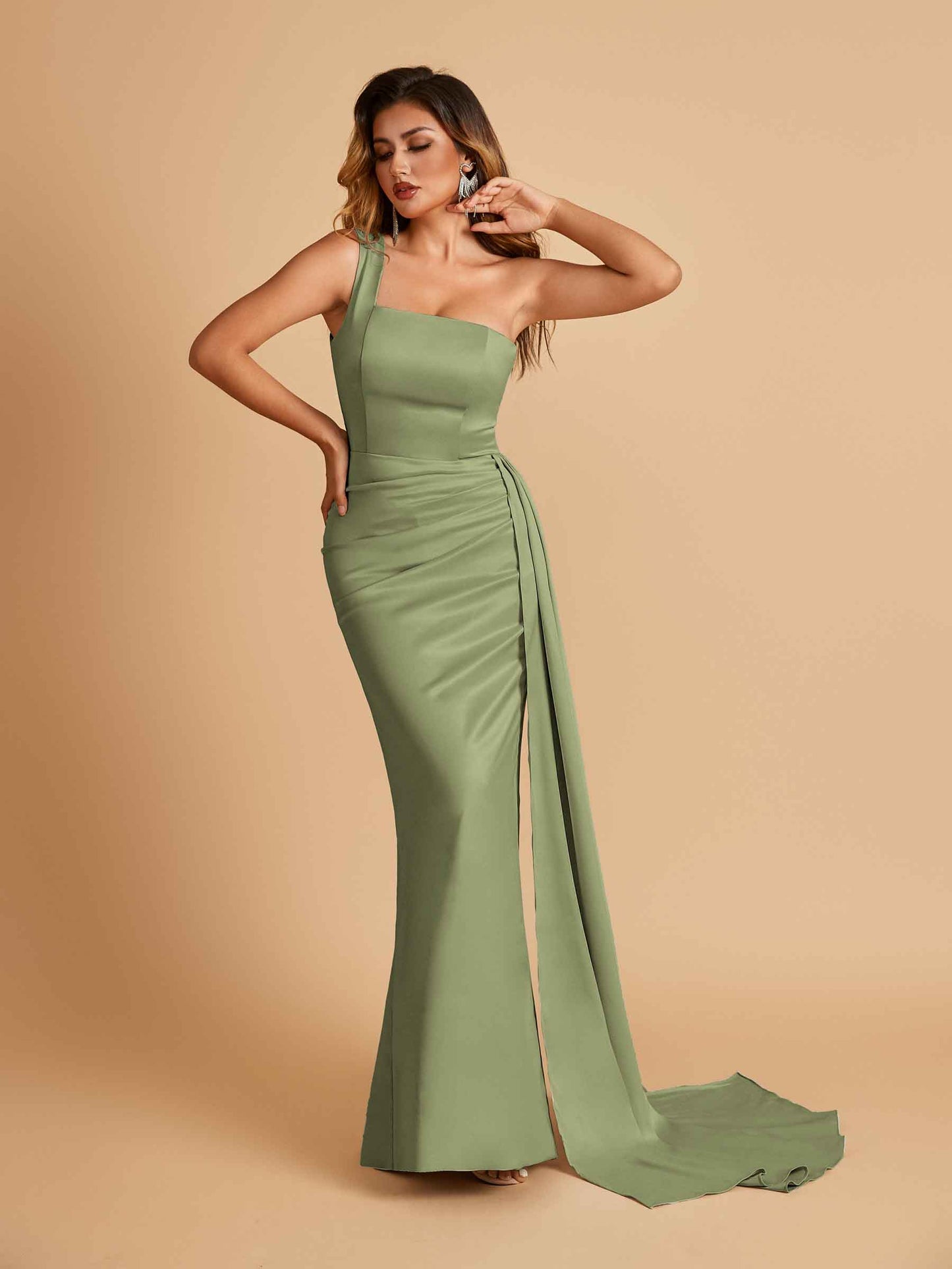 Sexy Satin One Shoulder Mermaid Bridesmaid Dresses Pleats Floor Length