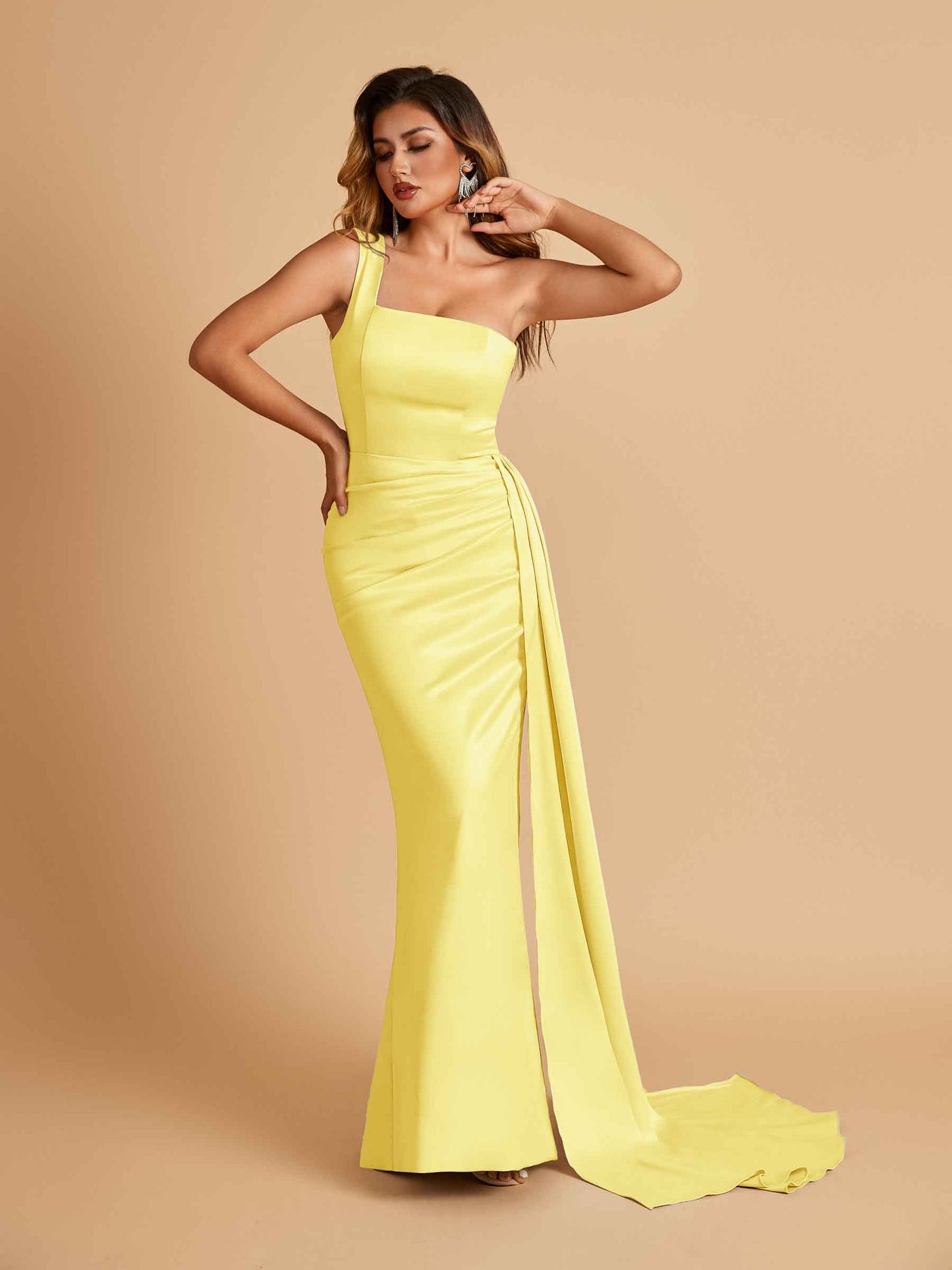 Sexy Satin One Shoulder Mermaid Bridesmaid Dresses Pleats Floor Length