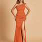 Satin One-shoulder Bridesmaid Dresses Mermaid Side Slit Sleeveless Floor Length