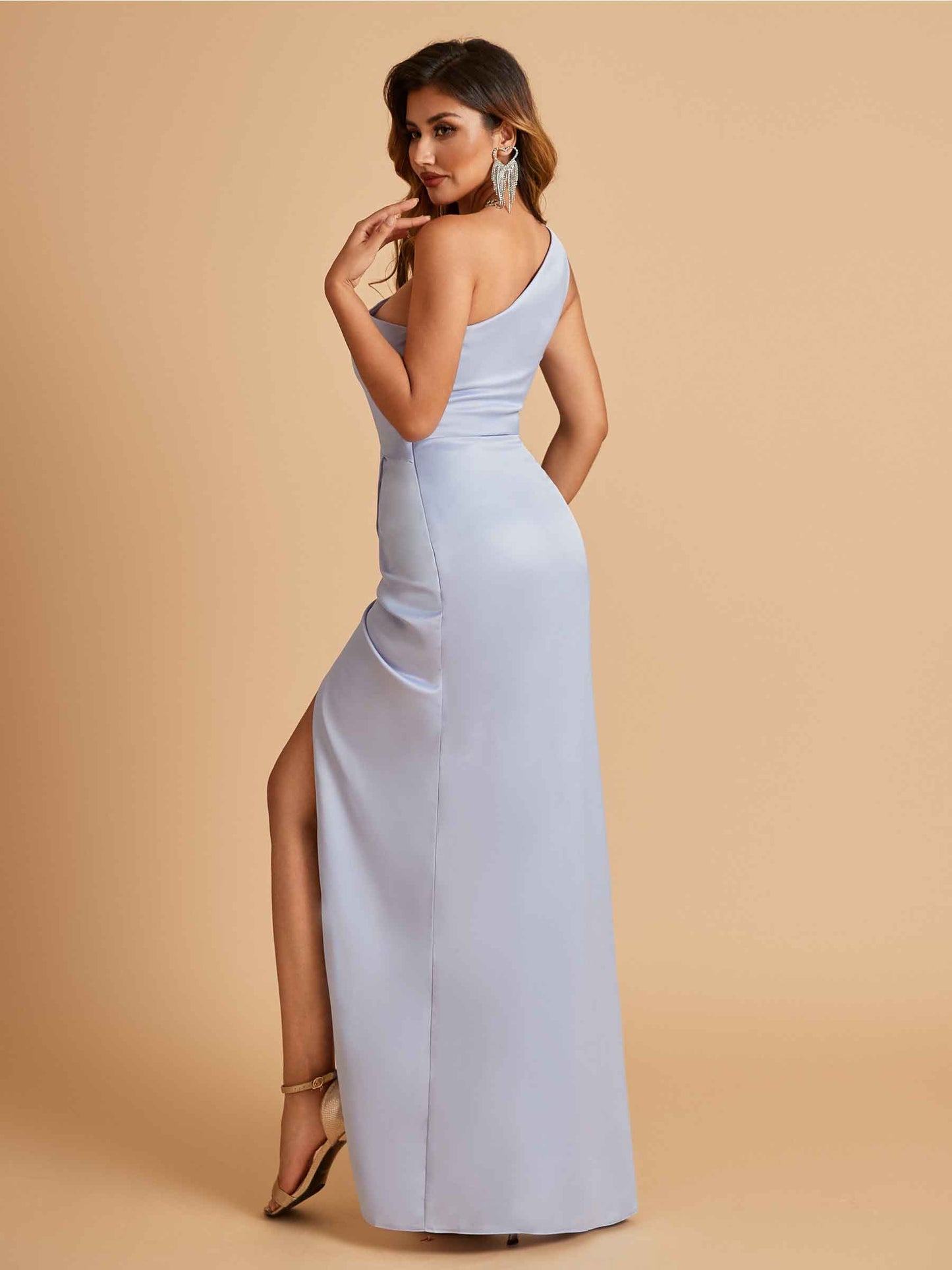 Satin One-shoulder Bridesmaid Dresses Sheath Side Slit Sleeveless Floor Length