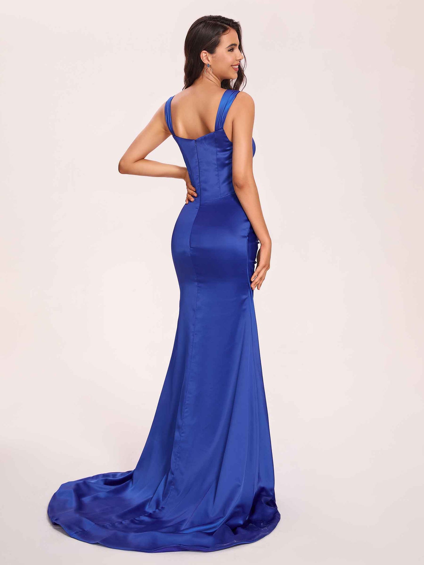 Sexy Satin Square Mermaid Bridesmaid Dresses Pleats Side-Slit Floor-Length Sleeveless