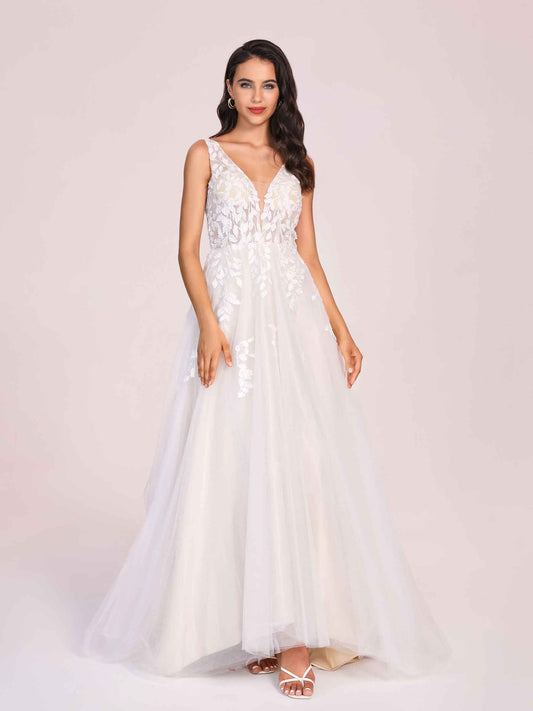 Gorgeous V-neck Open Back A-line Lace Floor Length Wedding Dress