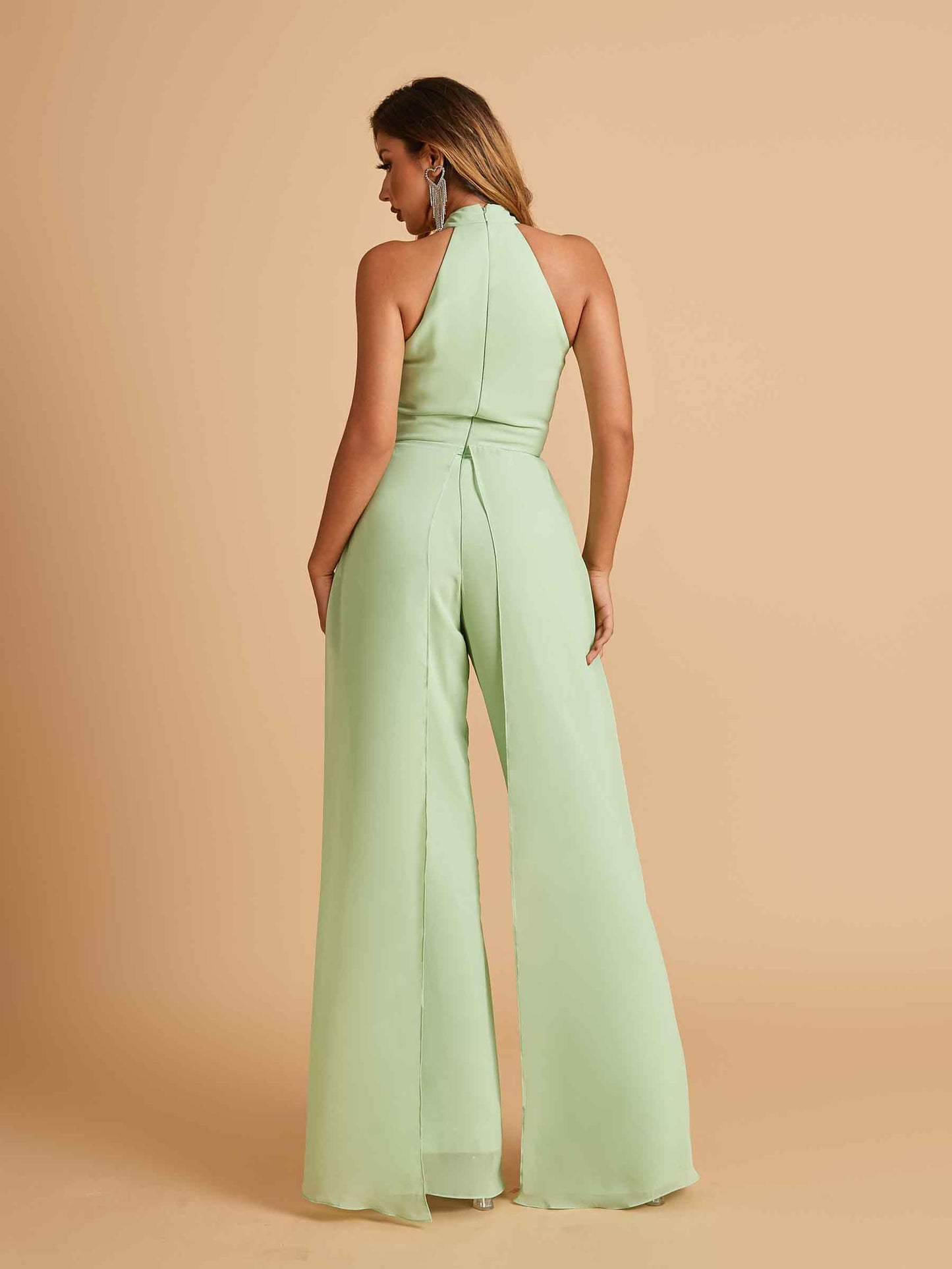 Chiffon Bridesmaid Jumpsuit Jewel Neck Sleeveless Floor Length With Pockets