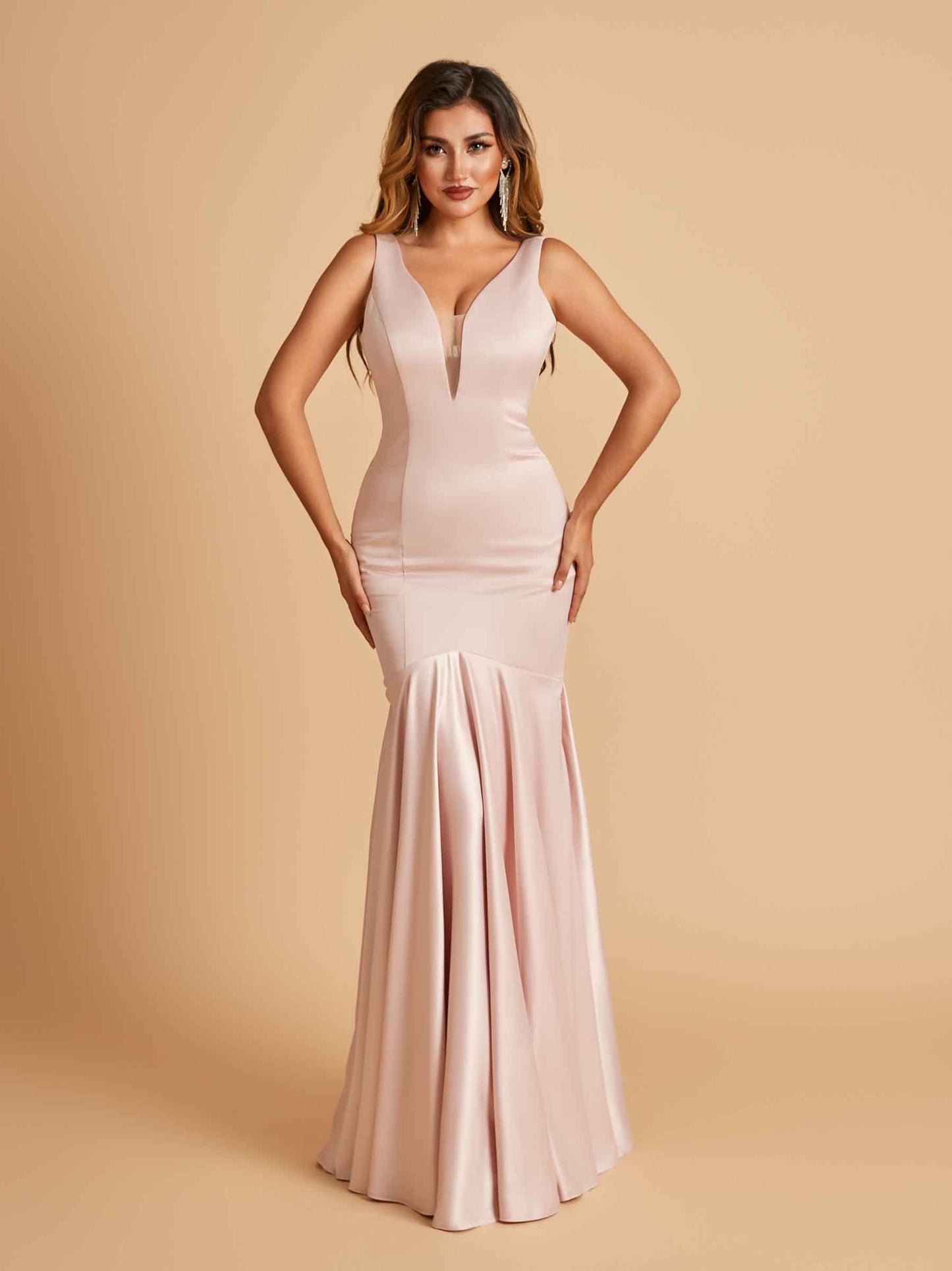 Satin Deep V-neck Mermaid Bridesmaid Dresses Half Open Back Floor Length