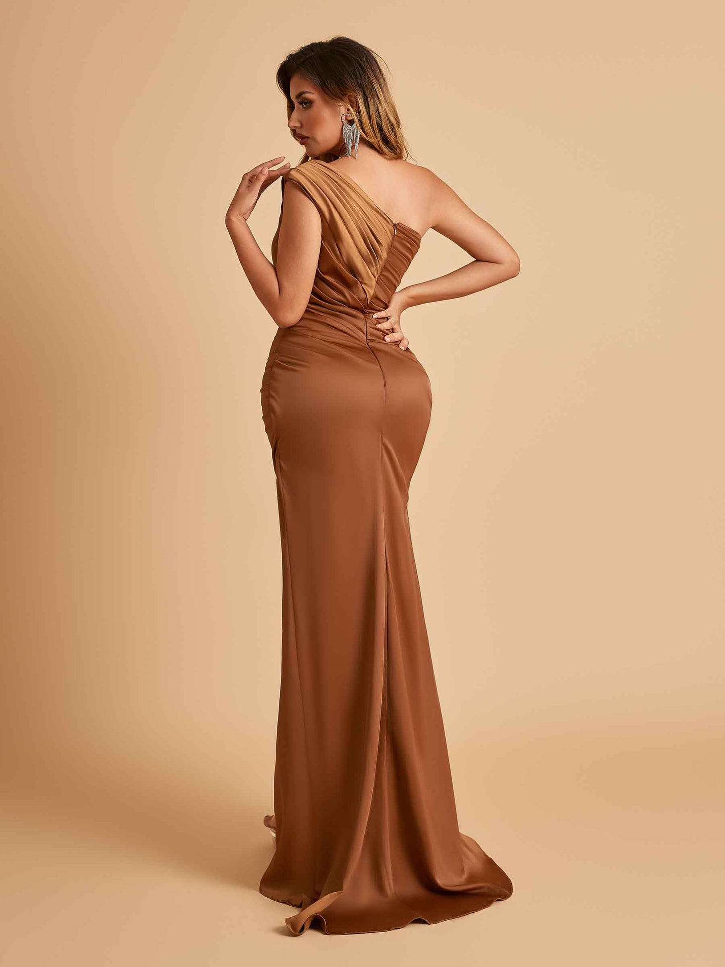 Satin One-shoulder Bridesmaid Dresses Mermaid Side Slit Sleeveless Floor Length