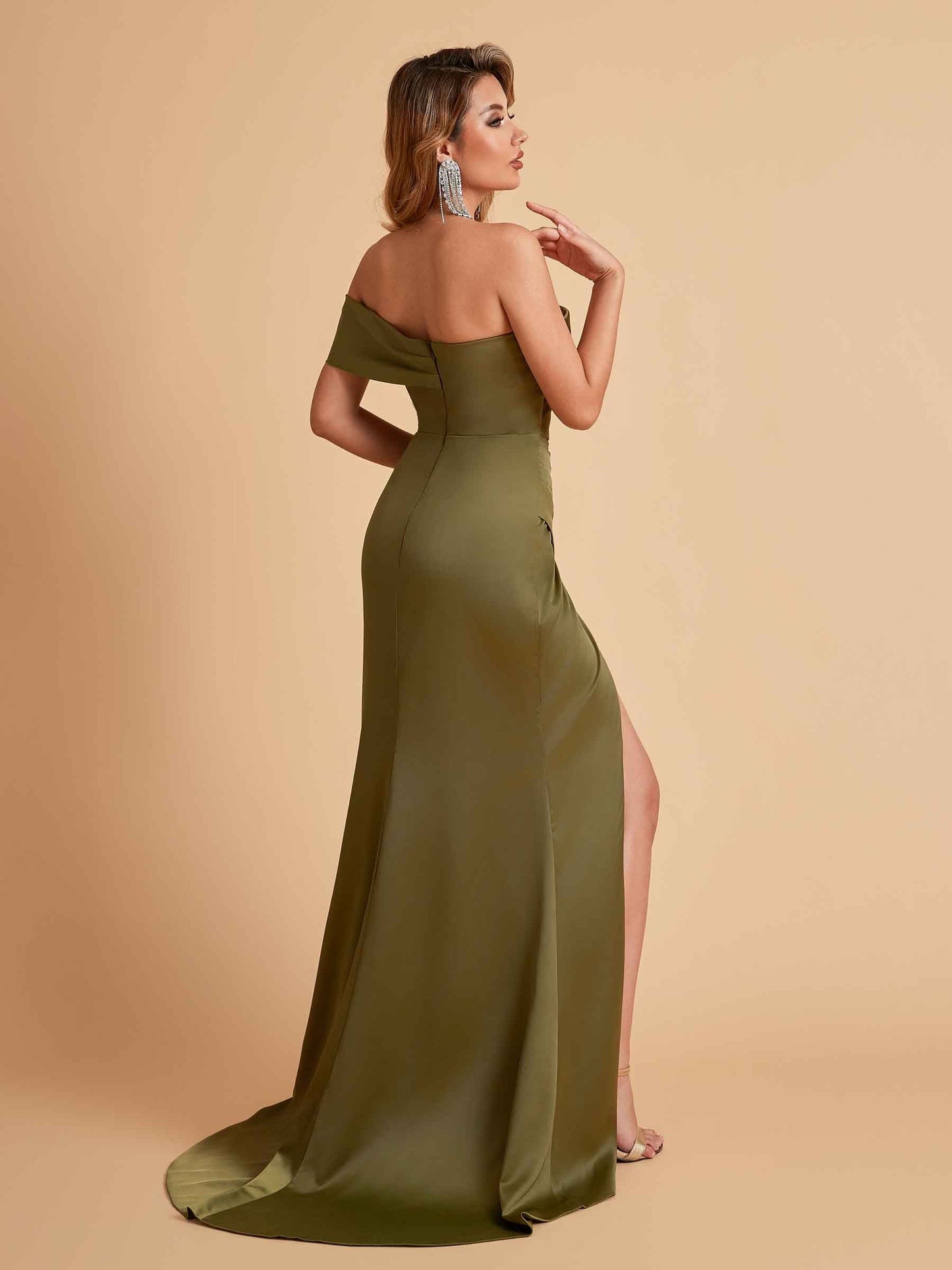 Sexy Satin One Shoulder Pleats Mermaid Bridesmaid Dresses Side Slit Floor Length