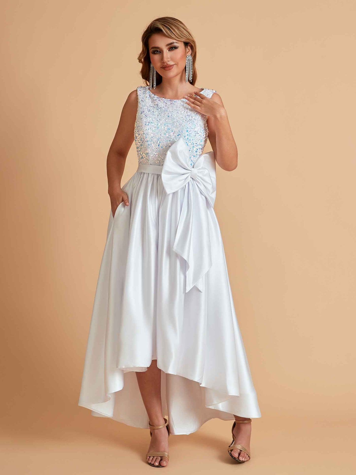 Sparkly Satin Sleeveless Pleats A-line Bridesmaid Dresses High-Low