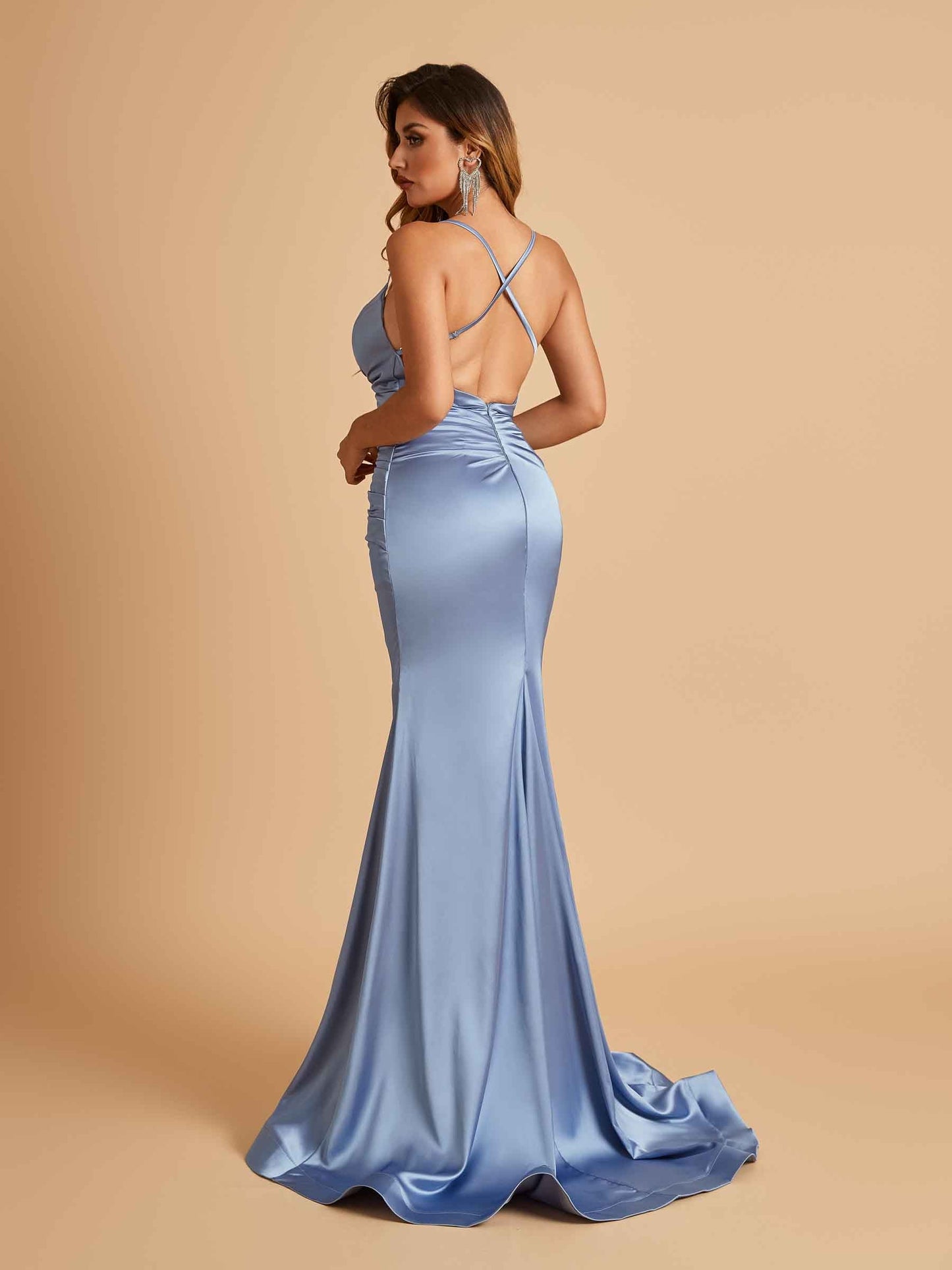 Satin Mermaid V-neck Prom Dresses Spaghetti Straps Floor Length