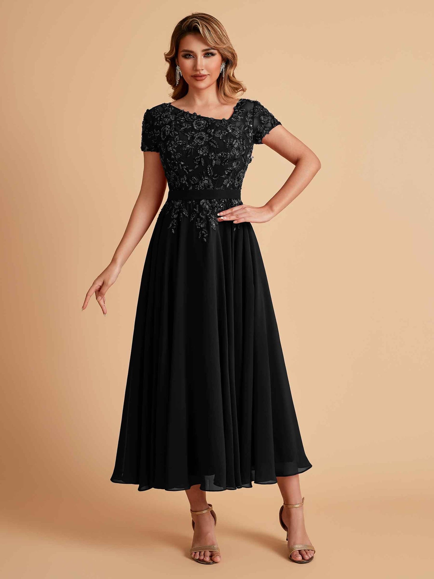 Elegant A-line Chiffon Short Sleeves Mother of the Brides Dresses Online