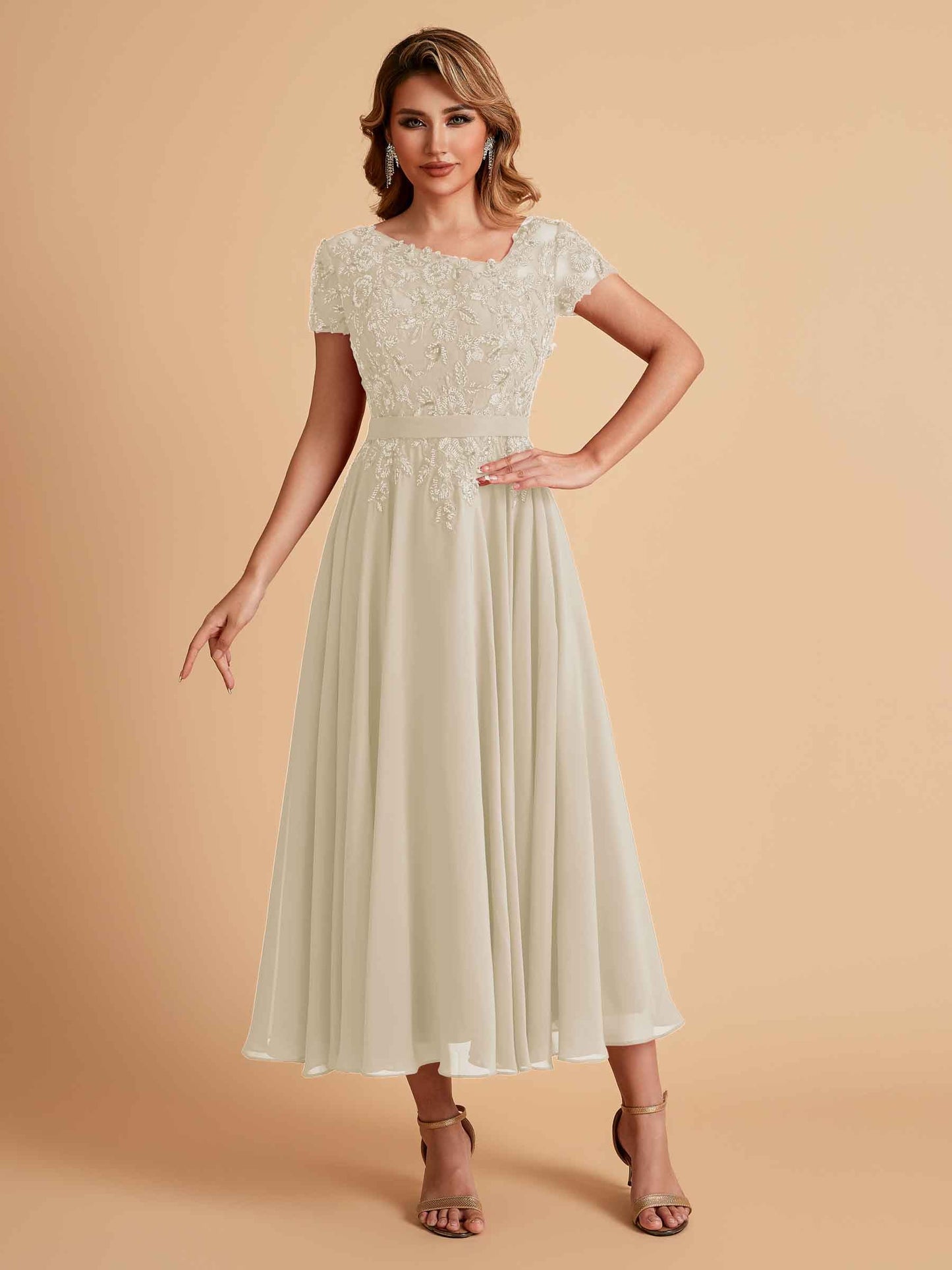 Elegant A-line Chiffon Short Sleeves Mother of the Brides Dresses Online