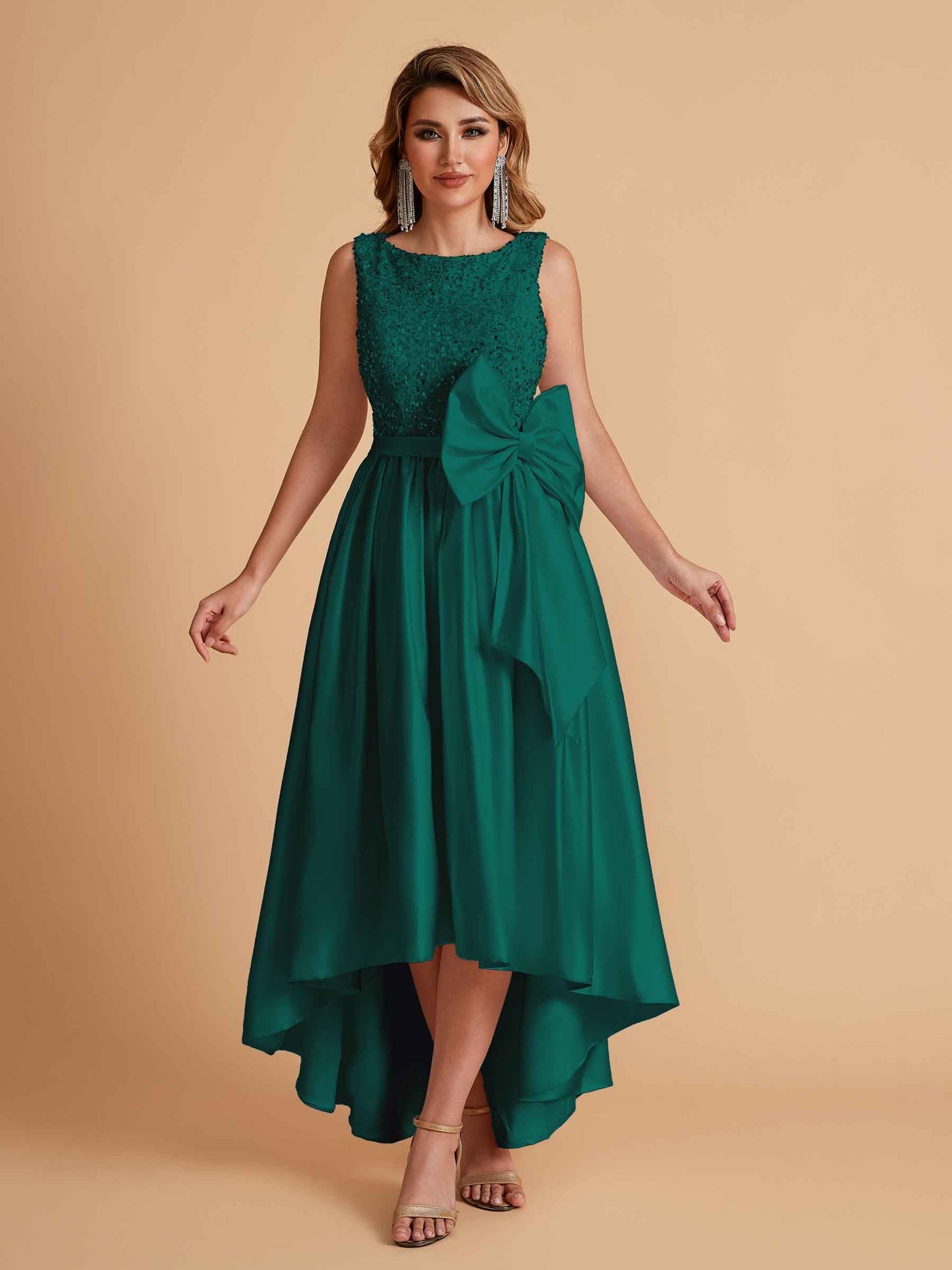 Sparkly Satin Sleeveless Pleats A-line Bridesmaid Dresses High-Low