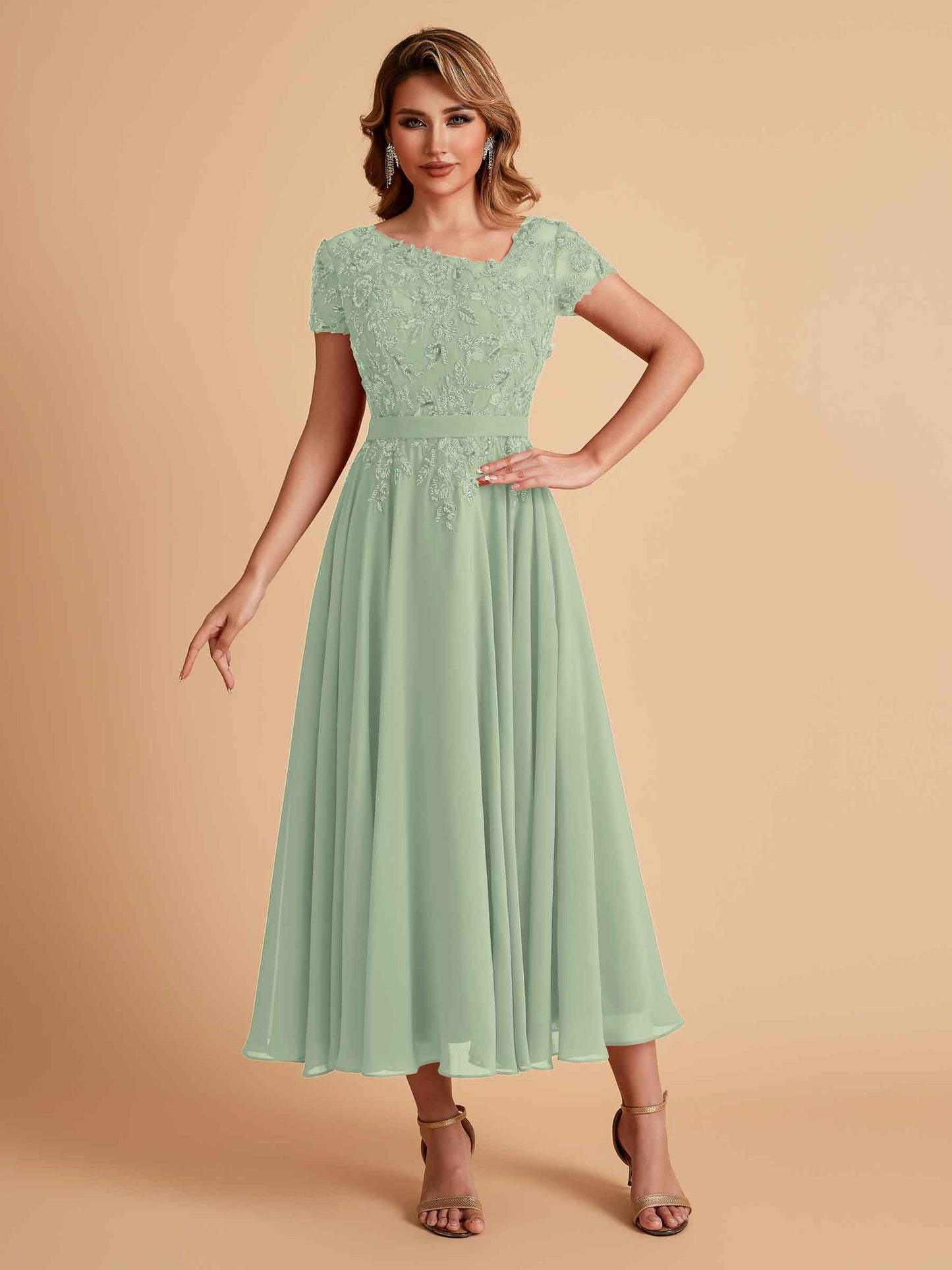 Elegant A-line Chiffon Short Sleeves Mother of the Brides Dresses Online