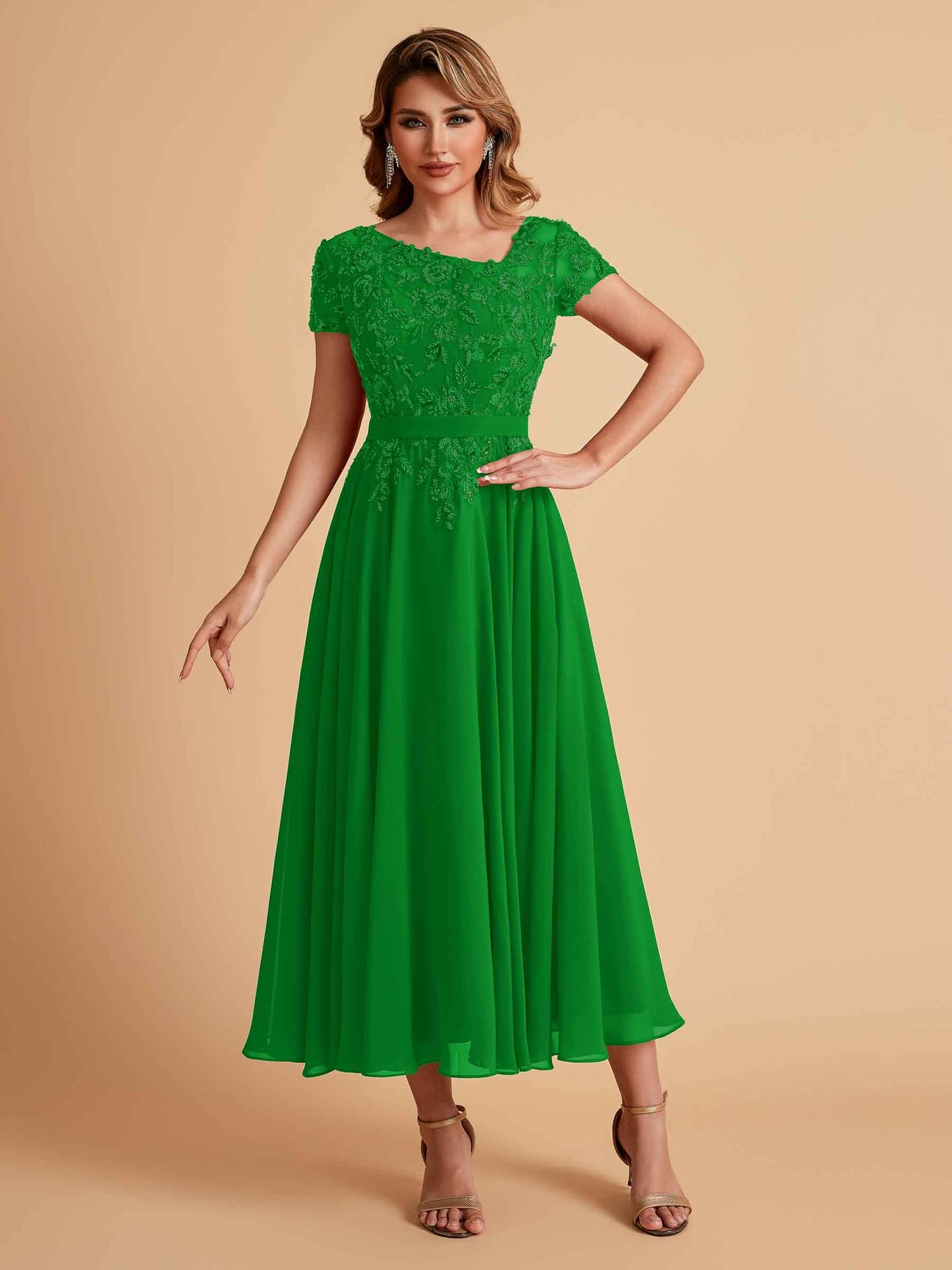 Elegant A-line Chiffon Short Sleeves Mother of the Brides Dresses Online