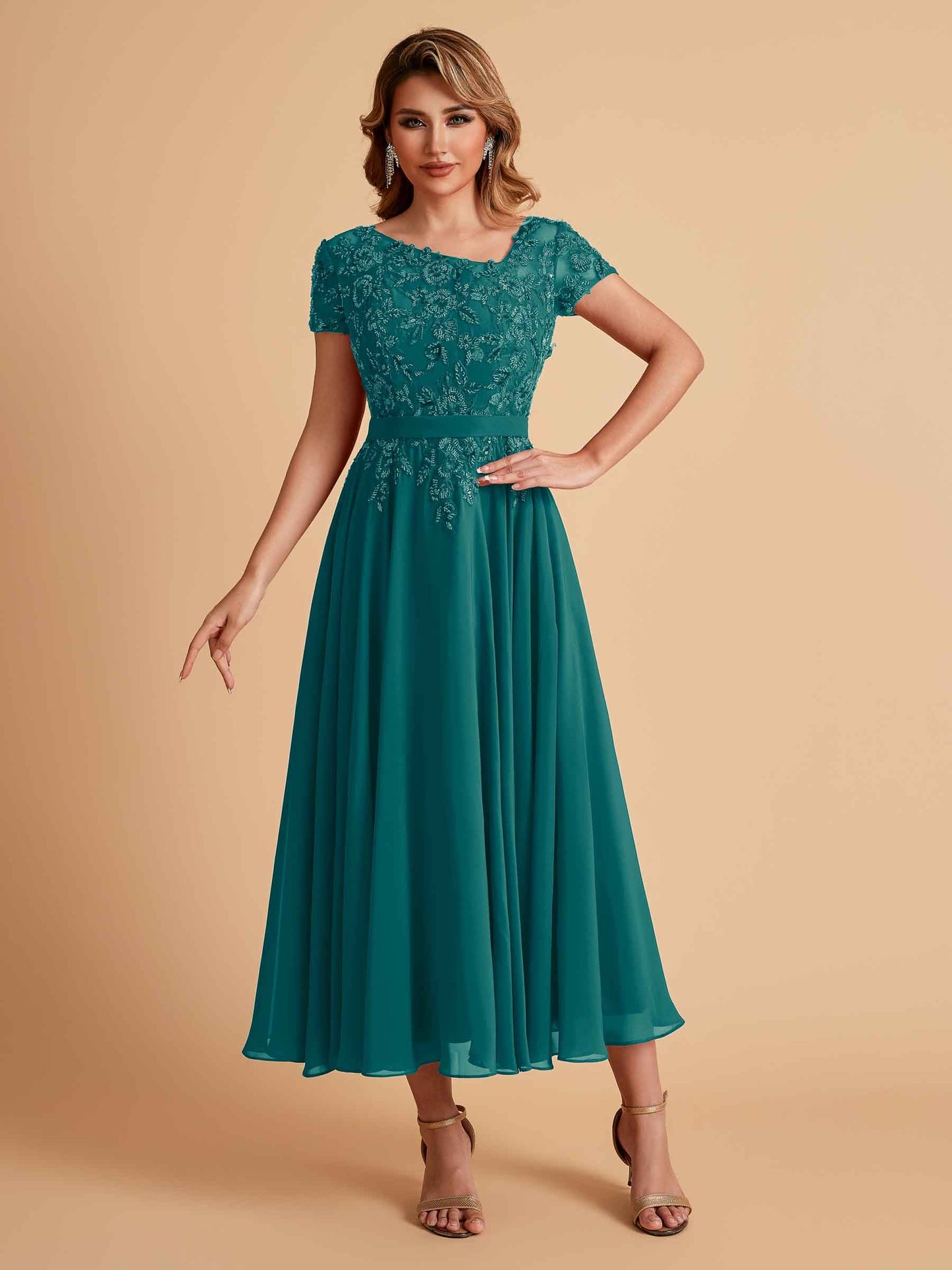 Elegant A-line Chiffon Short Sleeves Mother of the Brides Dresses Online