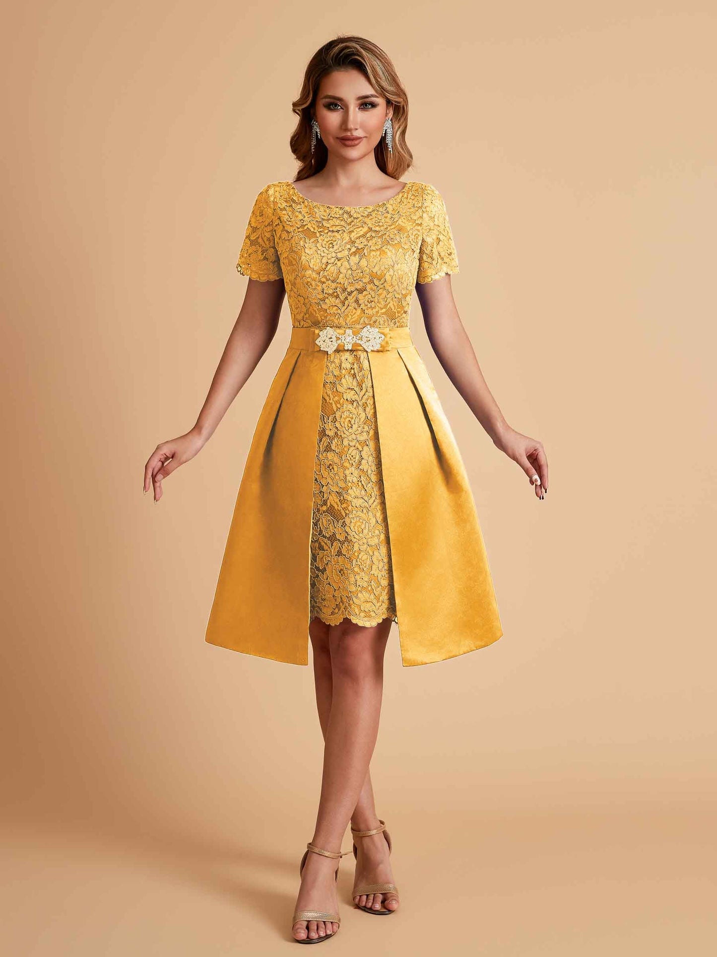 Elegant A-line Short Sleeves Jewel Knee Length Mother of the Brides Dresses