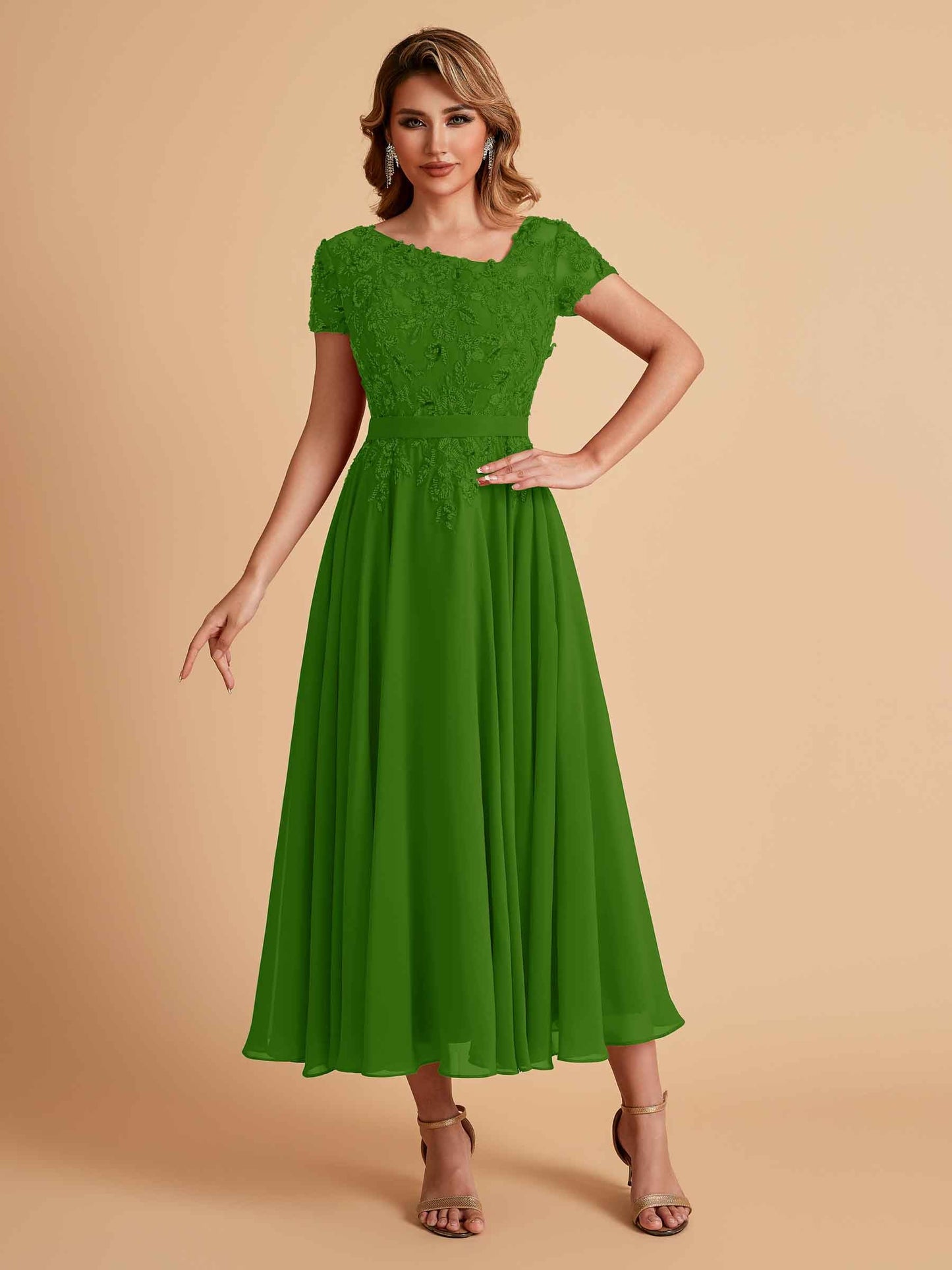 Elegant A-line Chiffon Short Sleeves Mother of the Brides Dresses Online