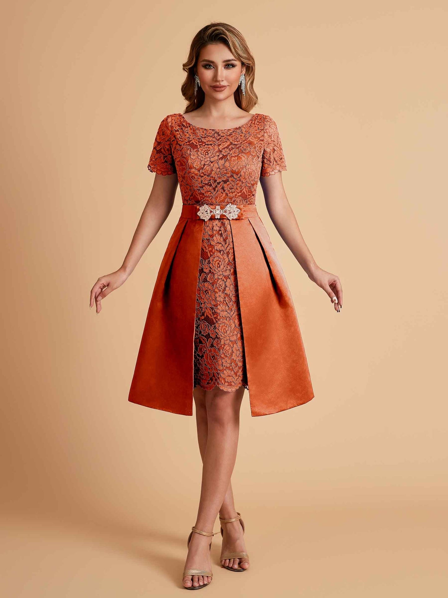 Elegant A-line Short Sleeves Jewel Knee Length Mother of the Brides Dresses