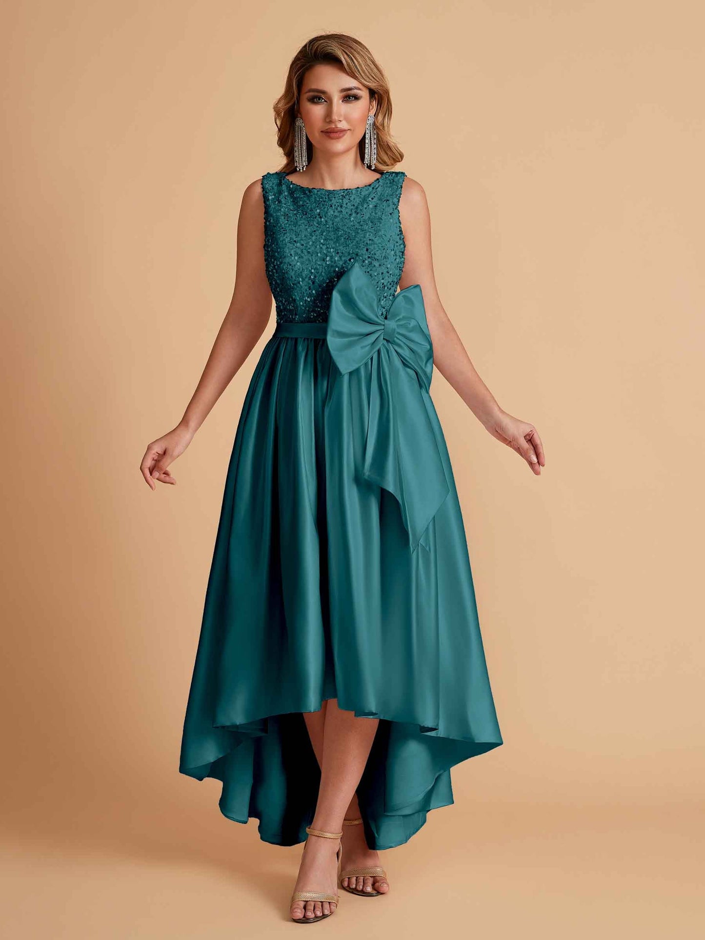 Sparkly Satin Sleeveless Pleats A-line Bridesmaid Dresses High-Low