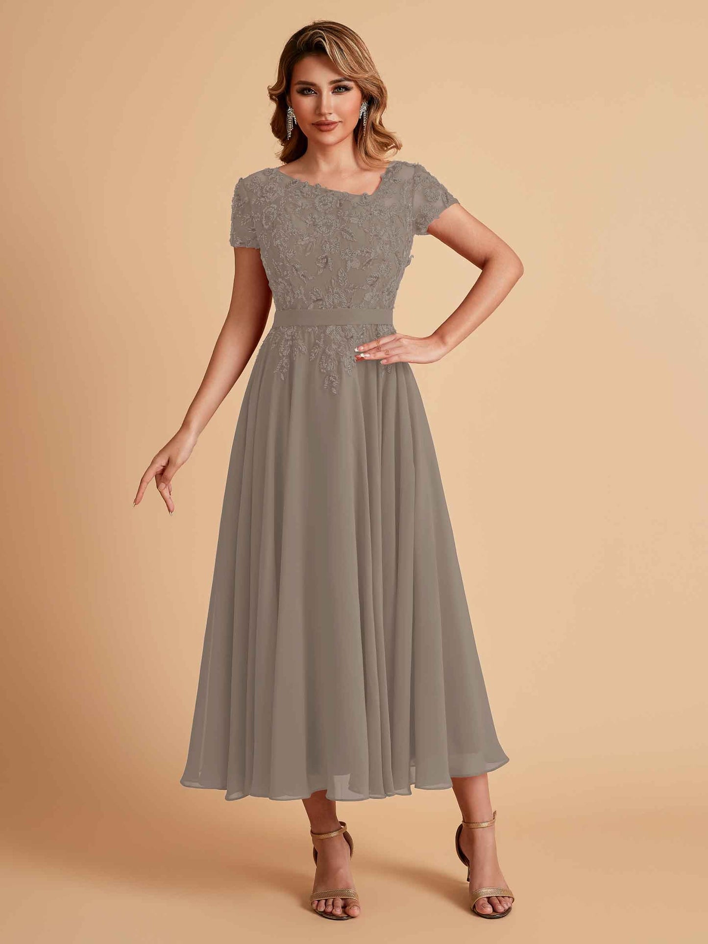 Elegant A-line Chiffon Short Sleeves Mother of the Brides Dresses Online
